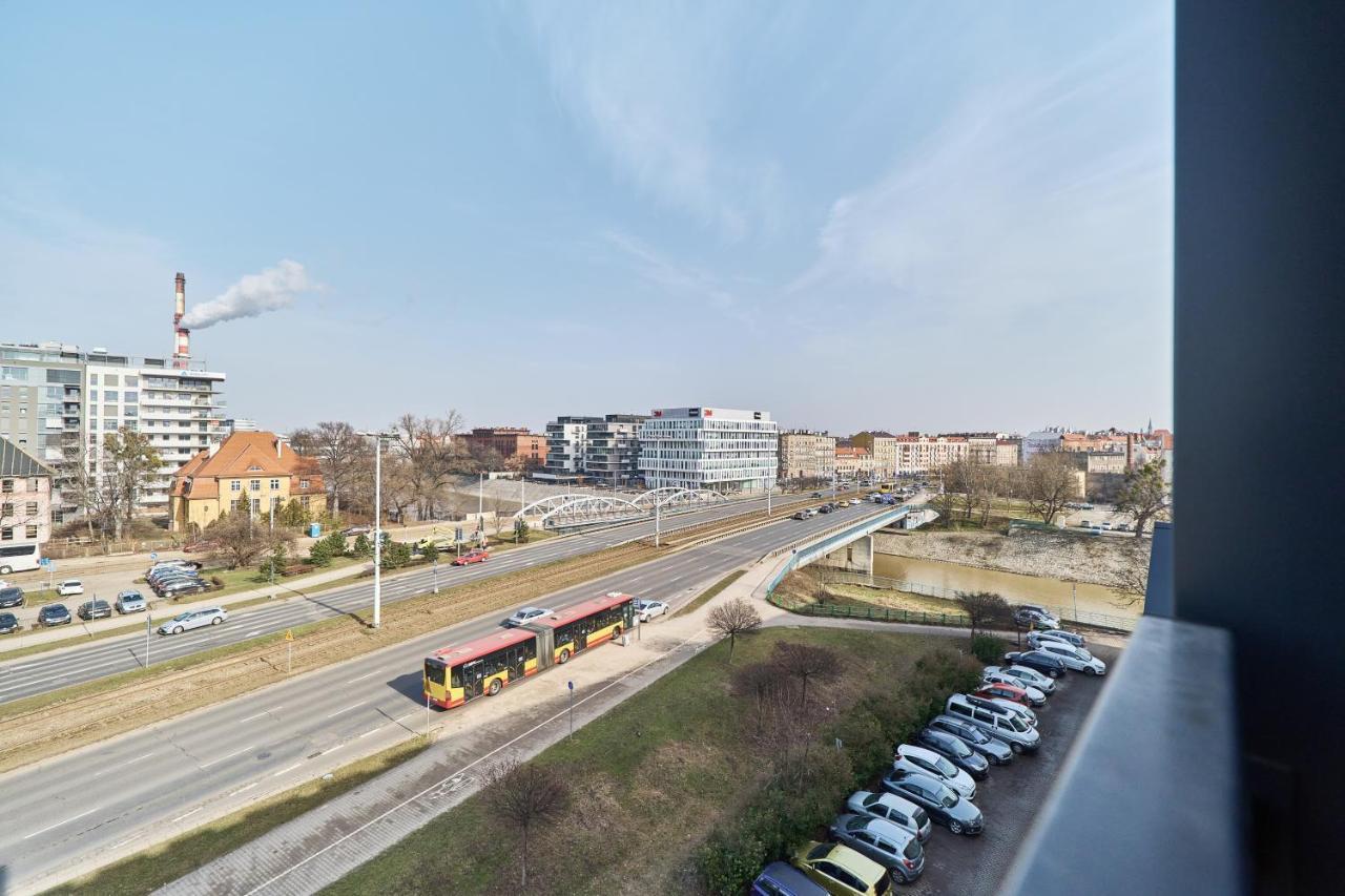 Under The Wroclove Sky By Noclegi Renters Wrocław Exteriör bild